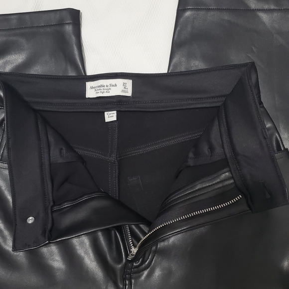 Abercrombie & Fitch Vegan Leather Ankle Straight Ultra High Rise Jeans 27 Waist - Picture 6 of 10